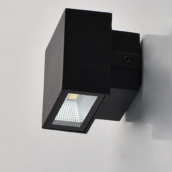 Уличный LED настенный светильник De Markt Меркурий 807022901